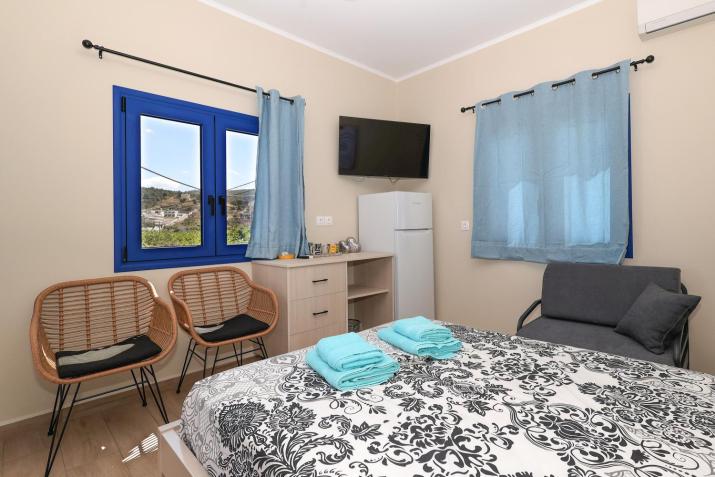 Niko's Beach Suites Νο2