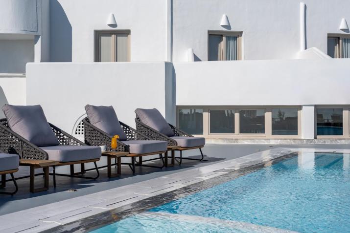 Santorini Palace