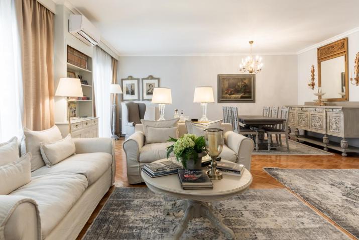 Etoile by halu!, Chic apartment in the center