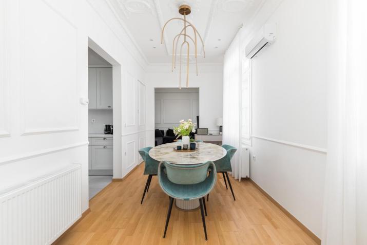Zoe by halu! Lovely Penthouse in the center