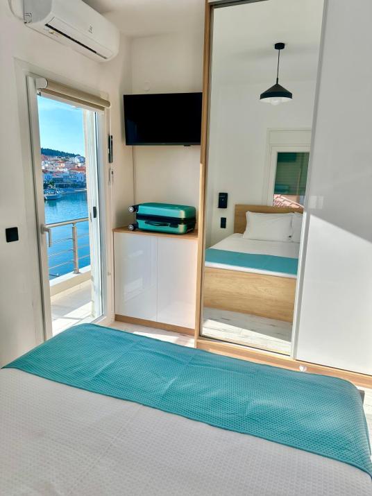 Utopia View