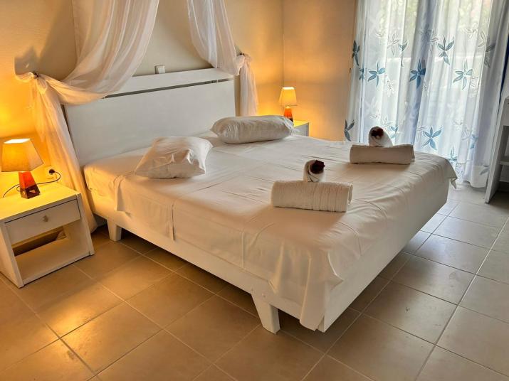 Dreams Apartments - Katelios,Santa Barbara beach