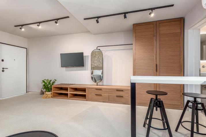 Almyra Luxury Studio Apartment