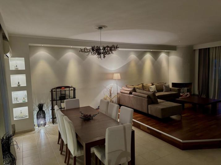 Araucaria Home