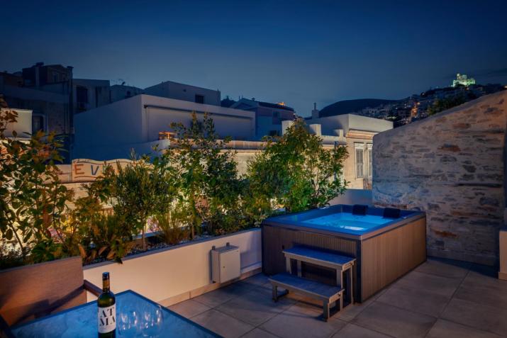 Ninemian Suites Syros