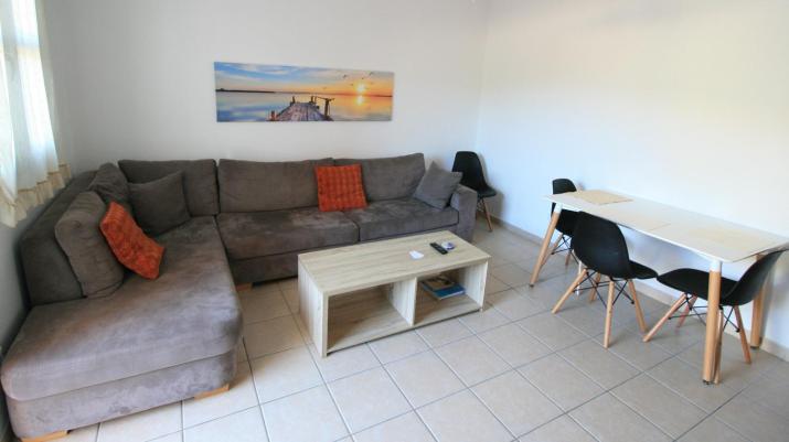 Lagoon View Apartments - Adults only