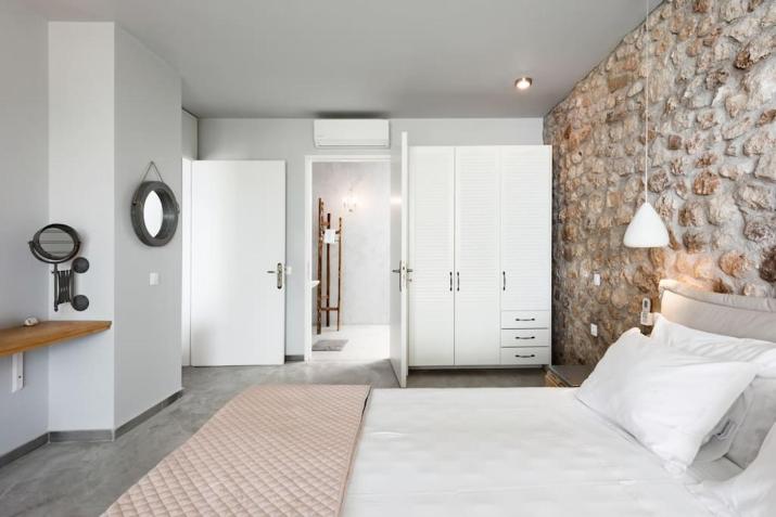 Accessible Villa Katoi
