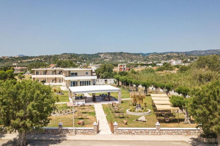 Al Mare Apartments