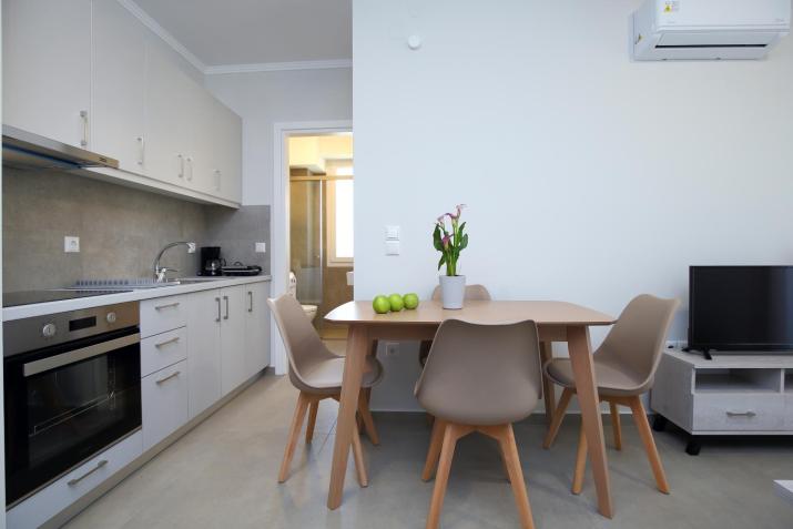 AquaVibe House B'
