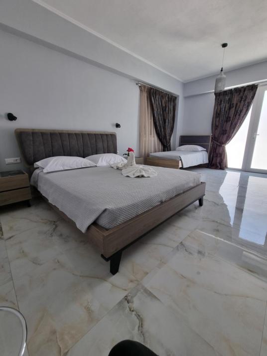 Eleni Hotel
