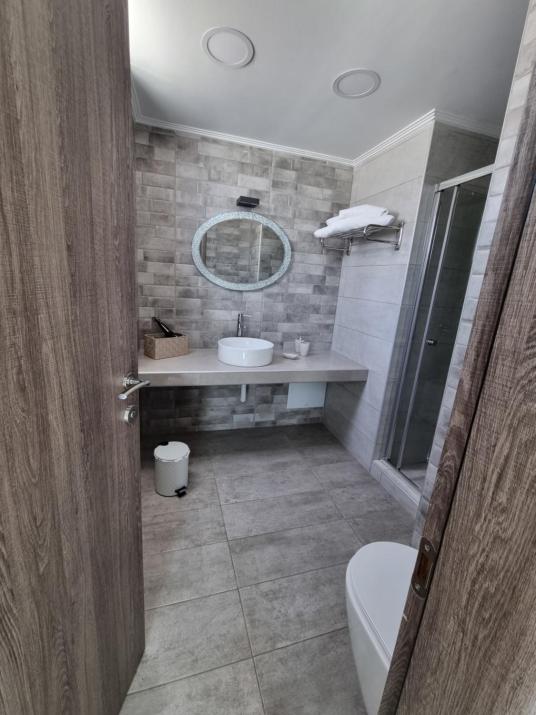Eleni Hotel