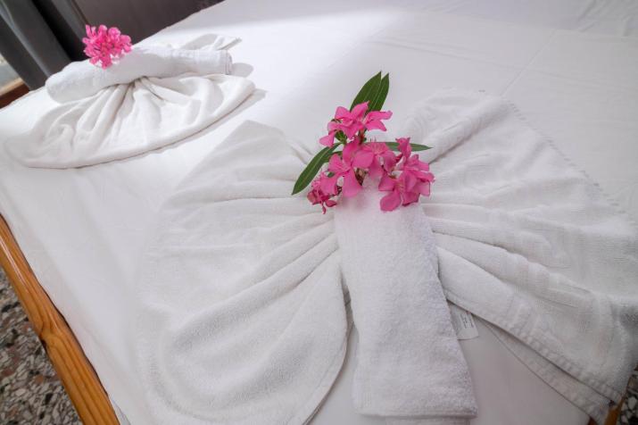 Minoa sea rooms