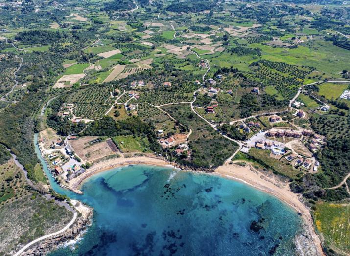 Moudilos 1