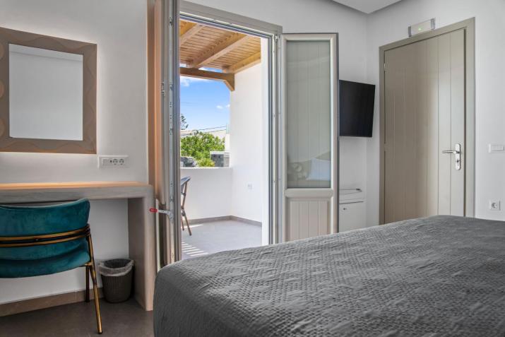 Mountain and Sea Suites