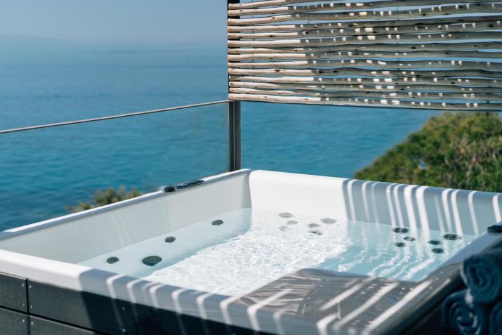 Above Blue two Bedroom Villa