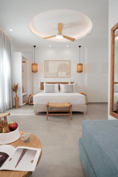 Agia Anna Living