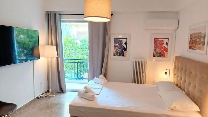 Awesome Acropolis view apartment