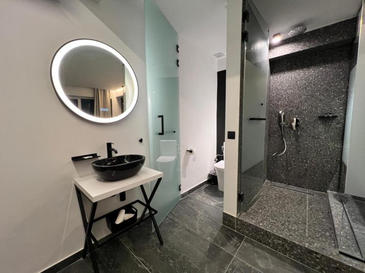 Signature Suites - Athens