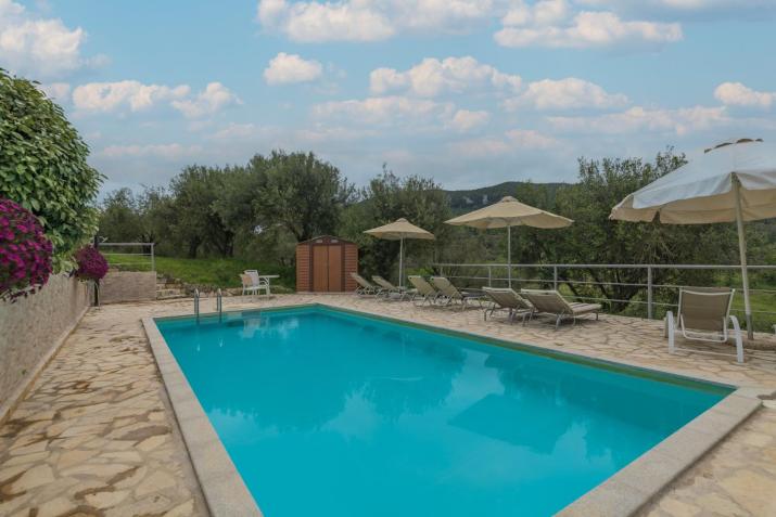 Holiday Home Matthäus am Corfutrail, Ferienoase im Olivenhain 3 km zum Meer