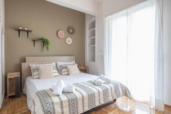 Athens Oasis with enchanting green hill views