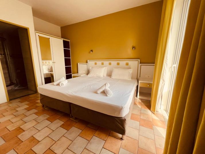Maistrali Hotel & Restaurant