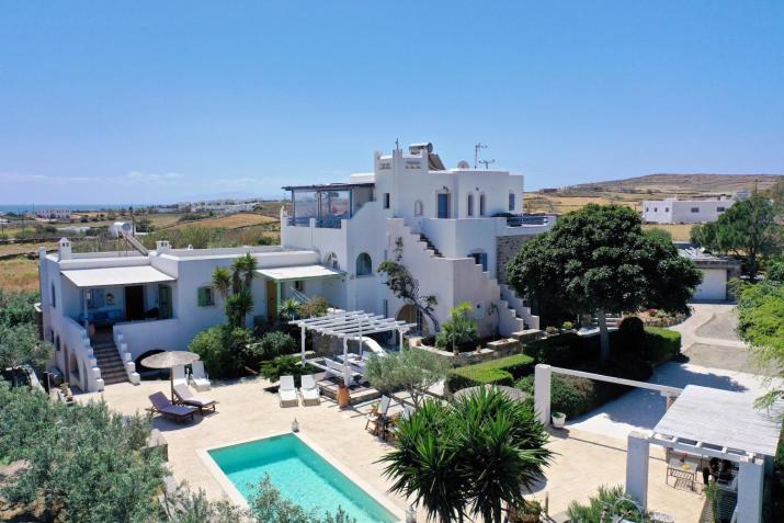Callisto Houses