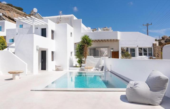 The Coast Suites