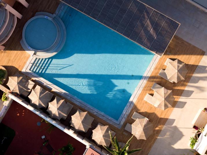 High Beach Resort