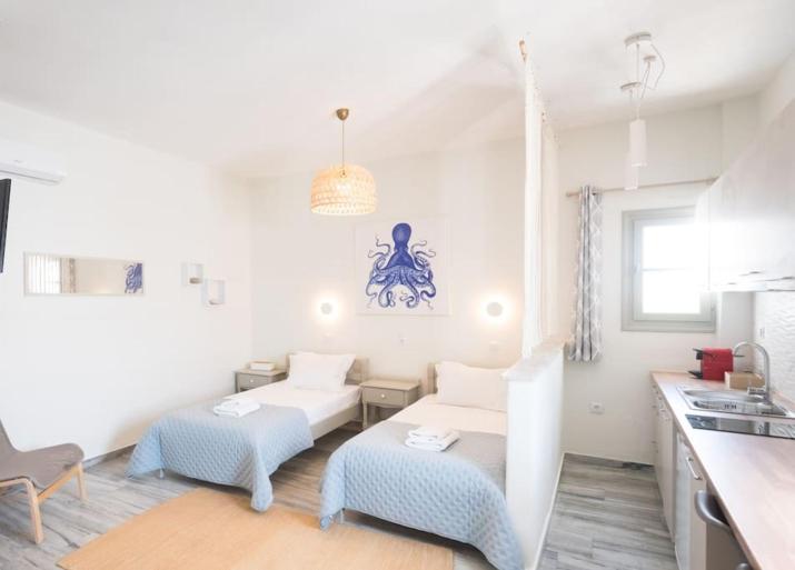 Swell S11 new studio in Naousa