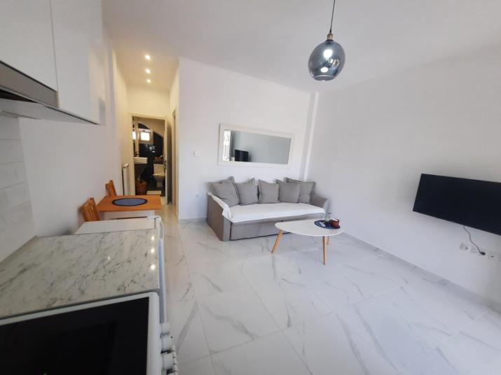 House B Diavata, Thessaloniki