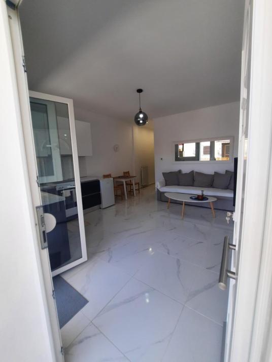 House B Diavata, Thessaloniki