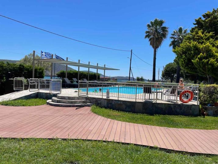 Ariadnes Holiday Accommodation II
