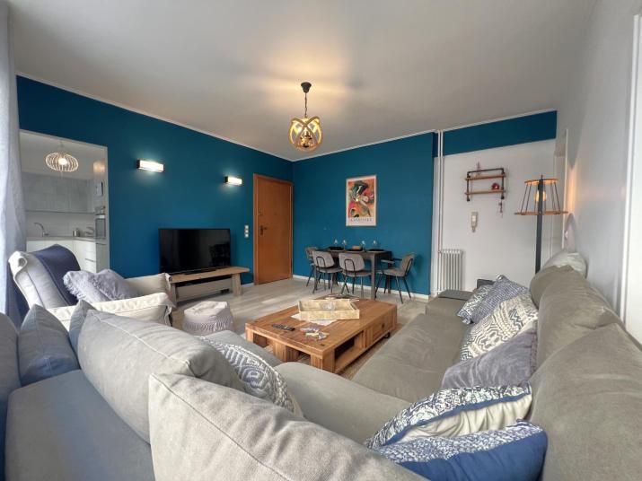 Stylish Apt in Paleo Faliro 300m from the beach