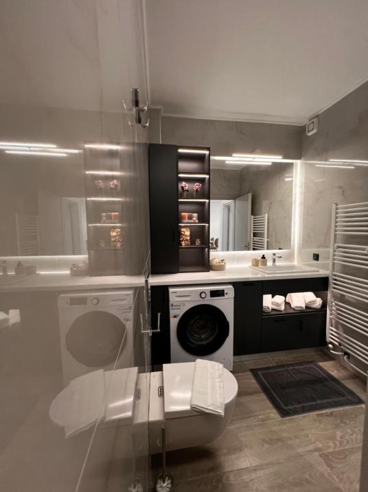 Phil's Apartments