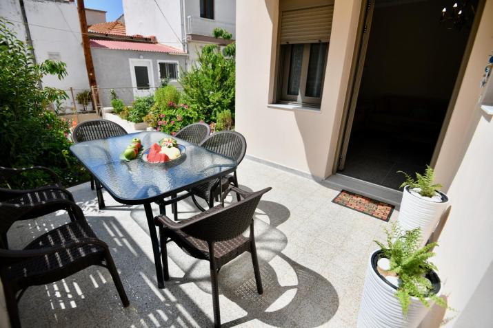 Elli's Private House