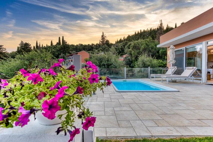 Stavroula Studios
