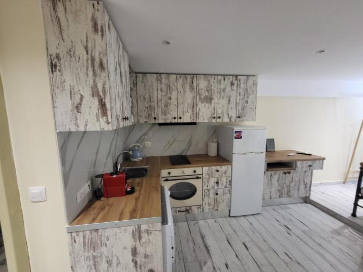 LEMON TREE Square house