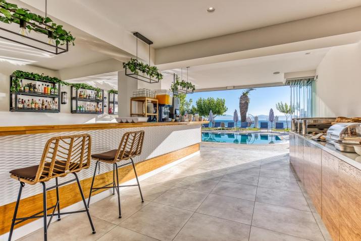Sirocco Hotel