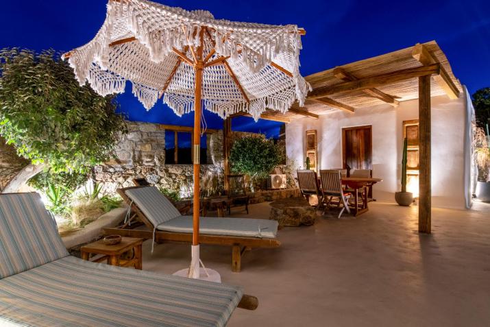 Villa Sea Walk Mykonos 200m to ftelia beach