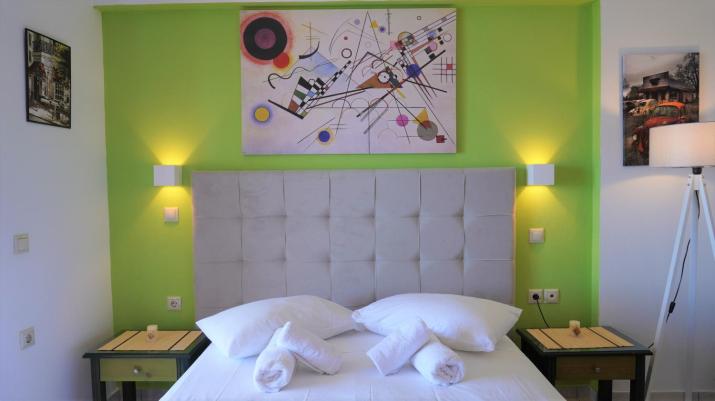 Seafront Spirit Suites