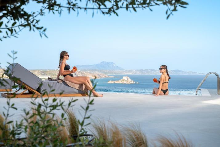 Mousonas Luxury Living