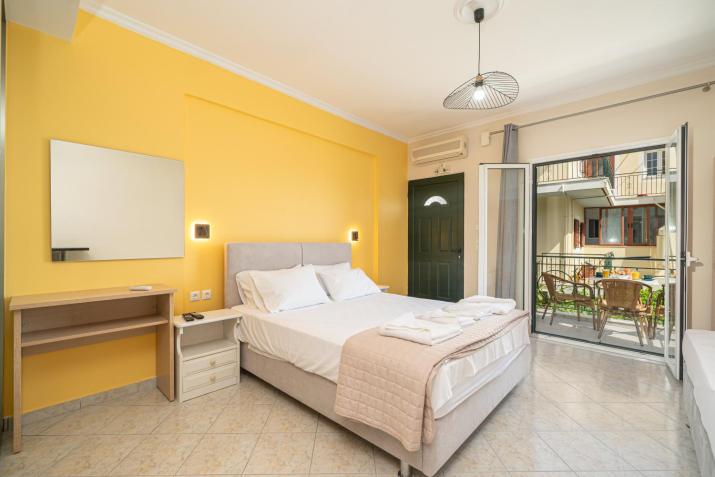 Filalithis Studios & Apartments