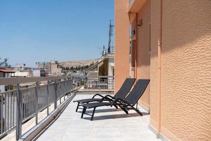 LIV - Sunny Penthouse Near Acropolis
