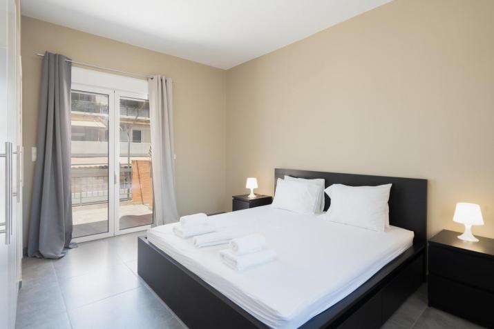 LIV - Sunny Penthouse Near Acropolis