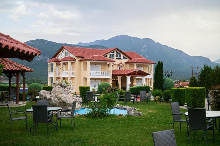 Famissi Suites 5