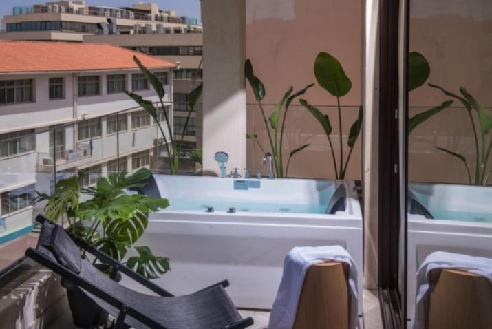 Centro Vero Suites by Omilos Hotels