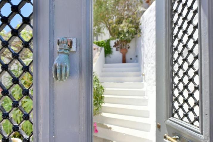 Captain's House for 2 - Historical Home Hydra 1800