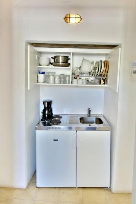 Captain's House for 4 - Historical Home Hydra 1800