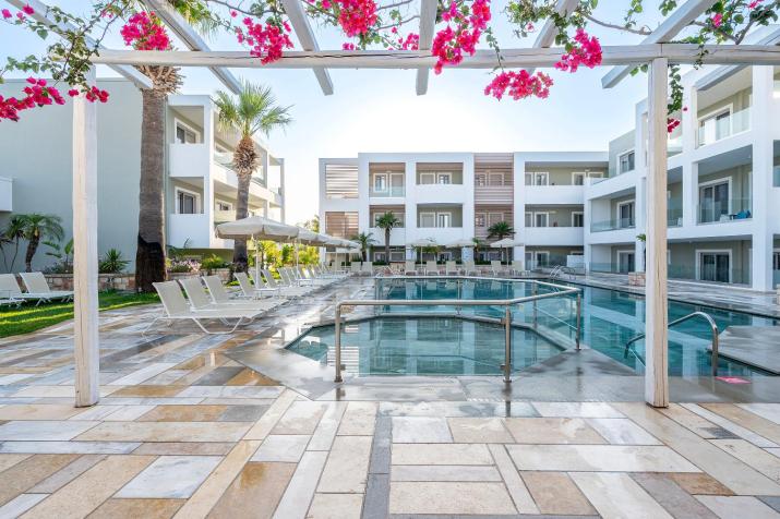 Mythos Suites Hotel