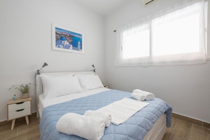 DiPeJo Athens luxurious penthouse apartment Lycabettus Hill view very close to Syntagma square and Kolonaki